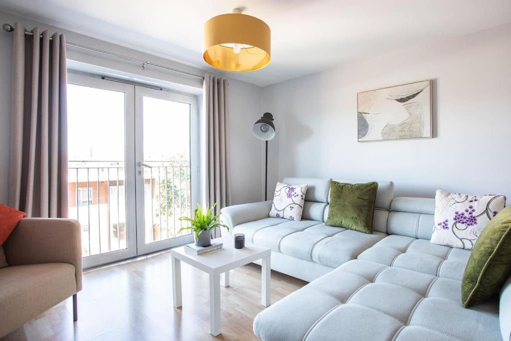 5* Ultra Luxury, Great Views, Underground Parking Apartment Belfast Exterior photo